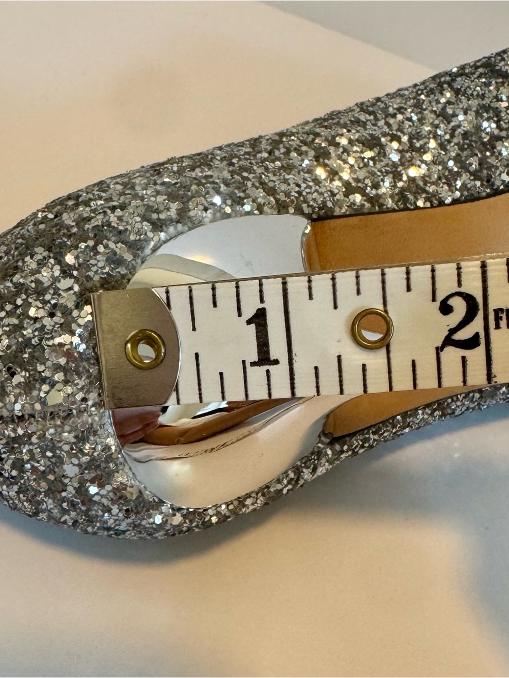 Jimmy Choo Silver Glitter Pointed Toe Kitten Heel Pumps EU 38 US 8 Made in Italy - Picture 10 of 12